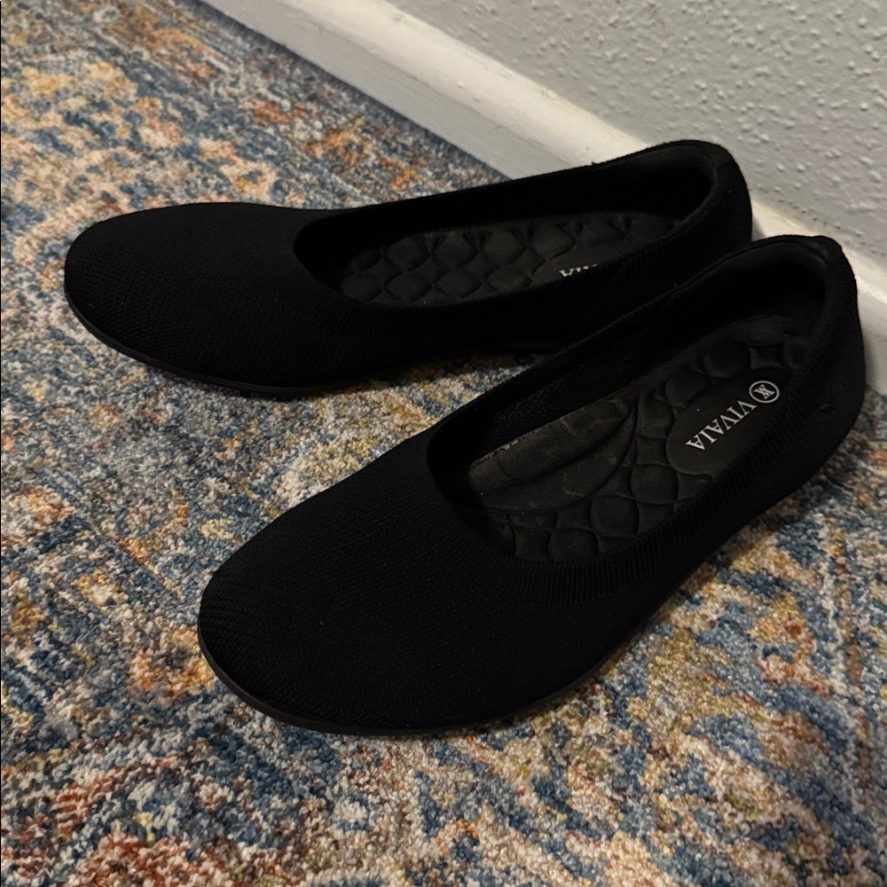 Vivaia Round-Toe Black Flats (Claire) Women's Size 42 or US 10.5